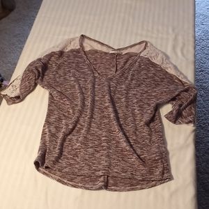 Maroon and white short sleeve blouse